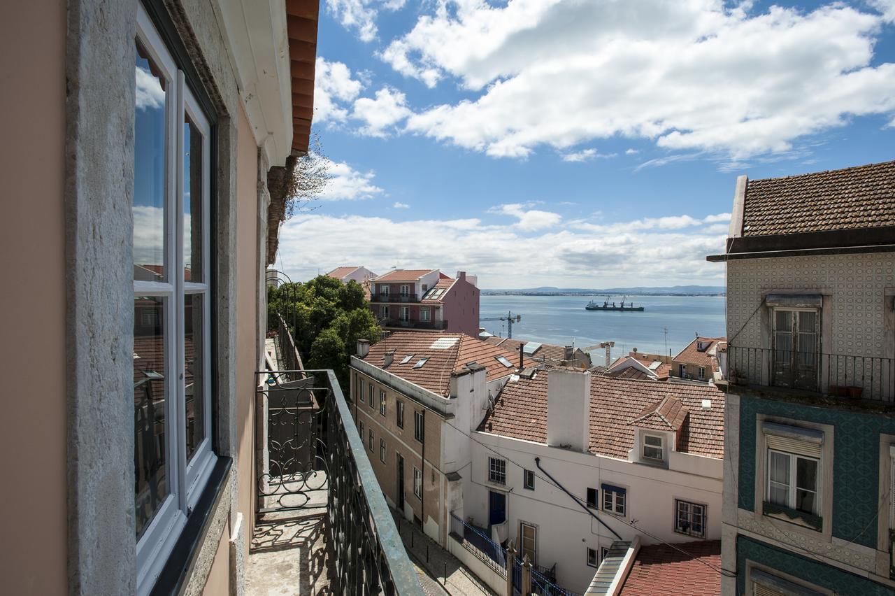 Portas Do Teatro Apartments Lisbon Luaran gambar