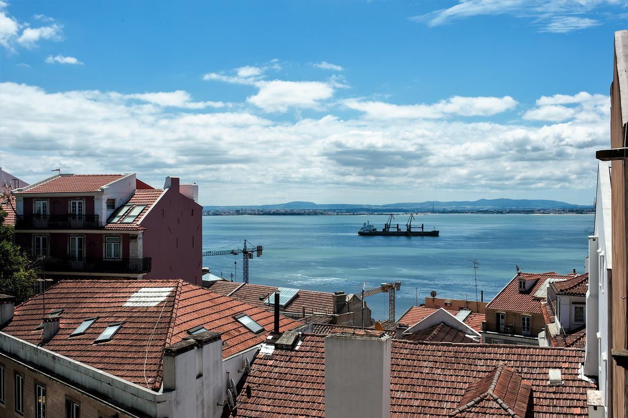 Portas Do Teatro Apartments Lisbon Luaran gambar